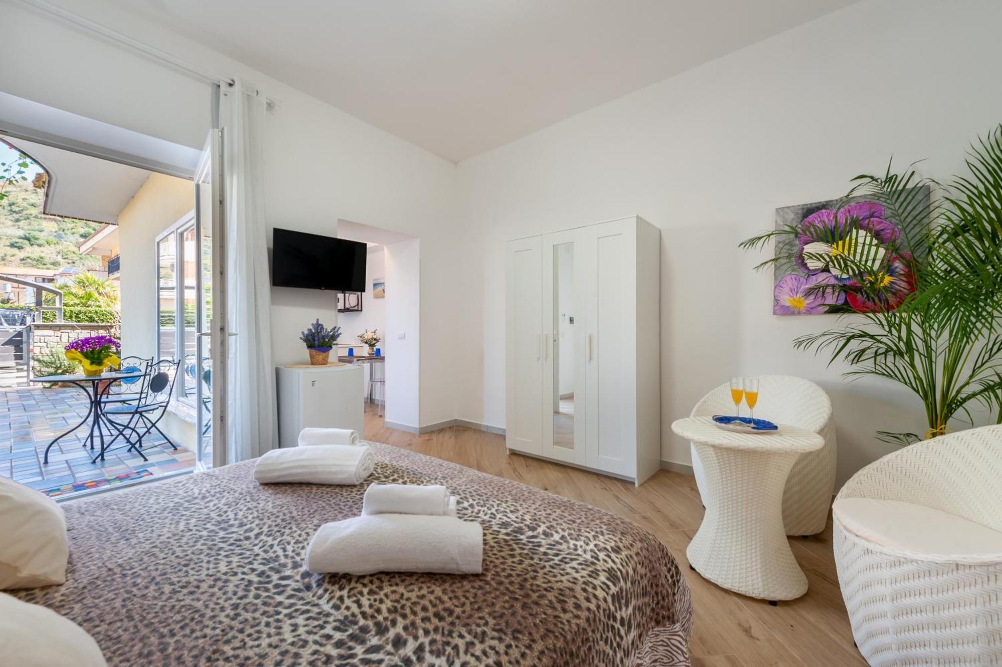 Casa Vacanza Alice & Mari Ascea Phòng bức ảnh