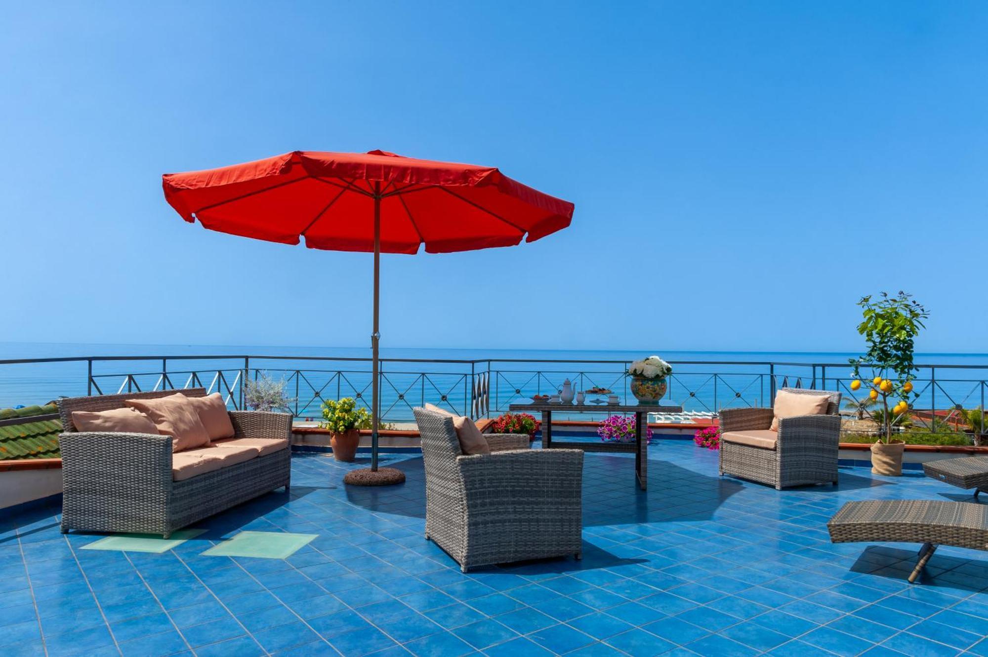 Casa Vacanza Alice & Mari Ascea Ngoại thất bức ảnh
